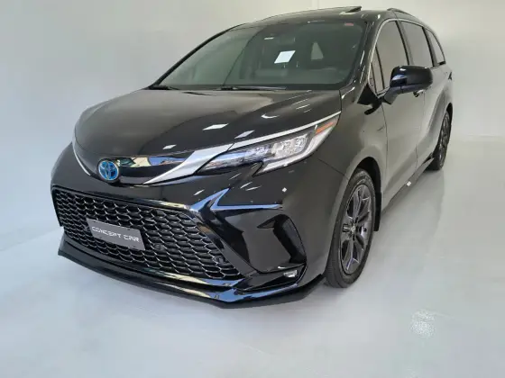 TOYOTA SIENNA 2.5 VVT-I HYBRID XSE CVT