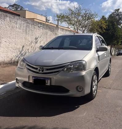 TOYOTA ETIOS 1.3 XS 16V FLEX 4P MANUAL