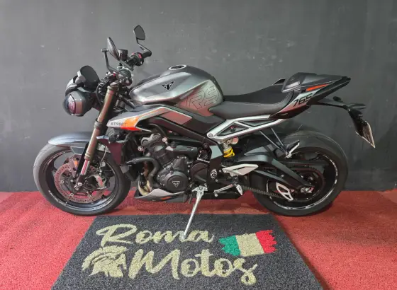 TRIUMPH STREET TRIPLE 765 RS 