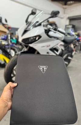 TRIUMPH-DAYTONA 660-2025