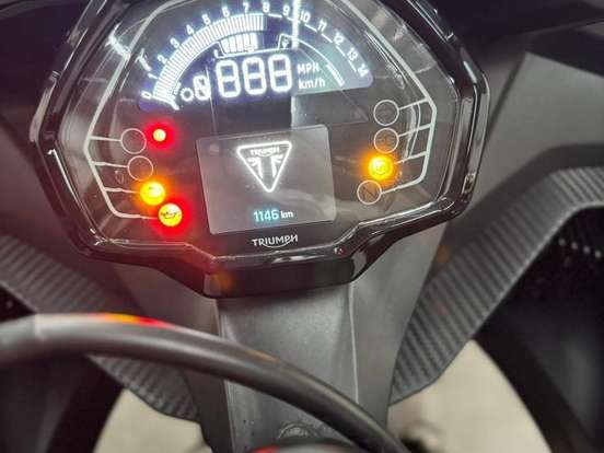 TRIUMPH-DAYTONA 660 TRIUMPH-DAYTONA 660-2025