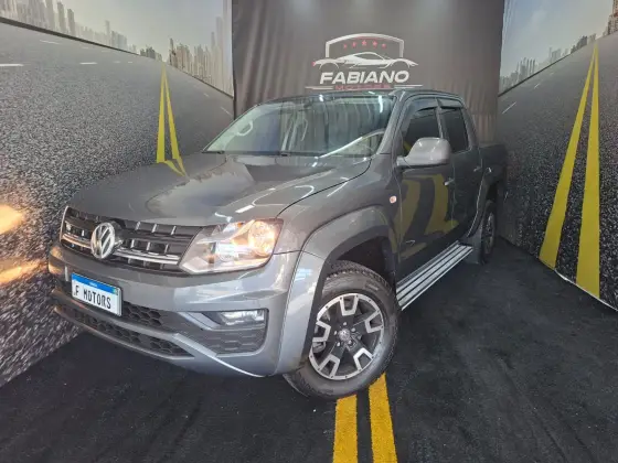 VOLKSWAGEN AMAROK 3.0 V6 TDI DIESEL COMFORTLINE CD 4MOTION AUTOMÁTICO
