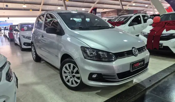 VOLKSWAGEN FOX 1.6 MI 8V FLEX 4P MANUAL VOLKSWAGEN FOX 1.6 MI 8V FLEX 4P MANUAL