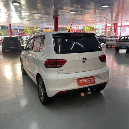 VOLKSWAGEN-FOX-1.6 MSI TOTAL FLEX CONNECT 4P I-MOTION VOLKSWAGEN-FOX-2018