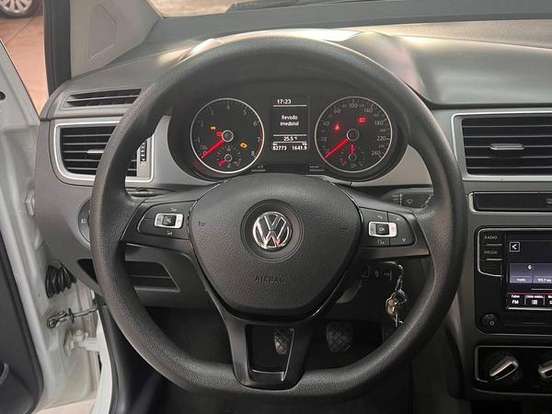 VOLKSWAGEN-FOX-1.6 MSI TOTAL FLEX CONNECT 4P I-MOTION VOLKSWAGEN-FOX-2018
