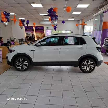 VOLKSWAGEN-T-CROSS-2023