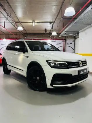 VOLKSWAGEN TIGUAN 2.0 350 TSI GASOLINA ALLSPACE R-LINE 4MOTION DSG