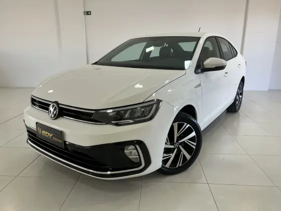 VOLKSWAGEN VIRTUS 1.0 200 TSI HIGHLINE AUTOMÁTICO