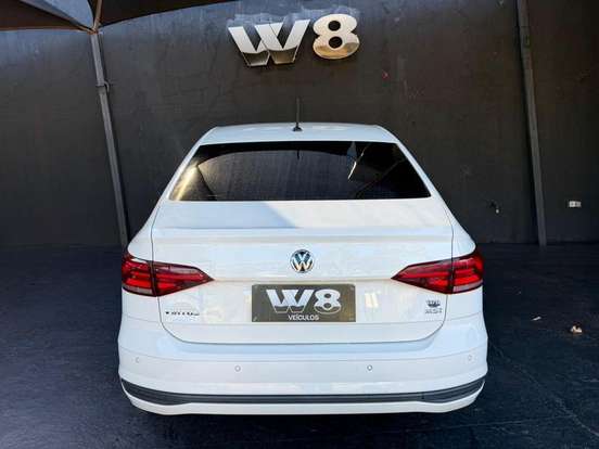 VOLKSWAGEN-VIRTUS-2021