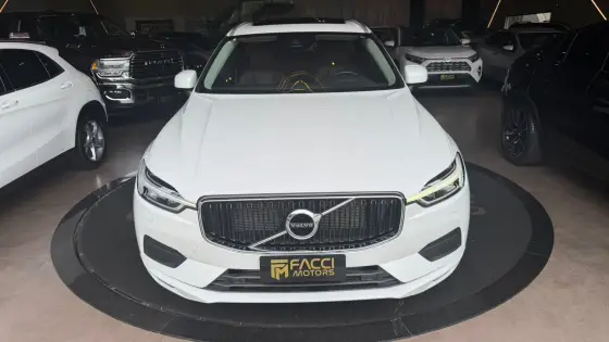 VOLVO XC60 2.0 T5 GASOLINA MOMENTUM AWD GEARTRONIC VOLVO XC60 2.0 T5 GASOLINA MOMENTUM AWD GEARTRONIC