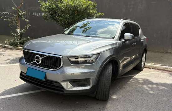 VOLVO-XC40-2.0 T4 GASOLINA GEARTRONIC VOLVO-XC40-2018