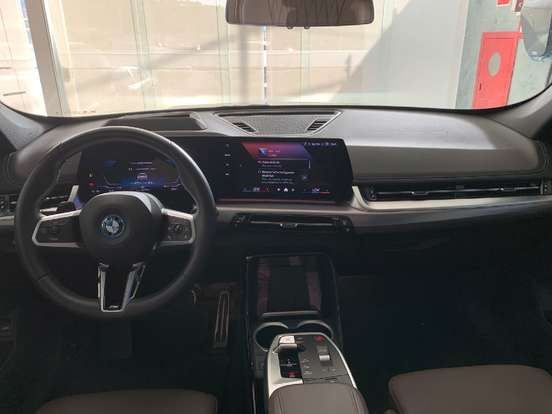 BMW-iX1-ELÉTRICO XDRIVE30 M SPORT BMW-iX1-2025