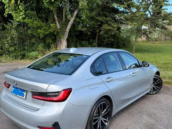 BMW-320i-2.0 16V TURBO GASOLINA GP AUTOMÁTICO BMW-320i-2020