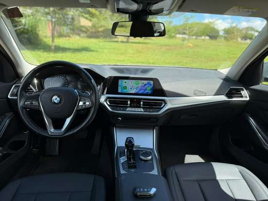 BMW-320i-2.0 16V TURBO GASOLINA GP AUTOMÁTICO BMW-320i-2020