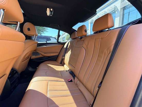 BMW-530e-2.0 16V TWINPOWER HÍBRIDO M SPORT AUTOMÁTICO BMW-530e-2021