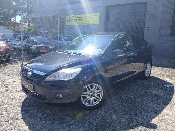 FORD FOCUS 1.6 GLX 8V FLEX 4P MANUAL