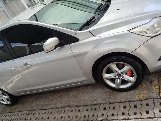 FORD-FOCUS-2.0 GHIA 16V FLEX 4P MANUAL FORD-FOCUS-2010