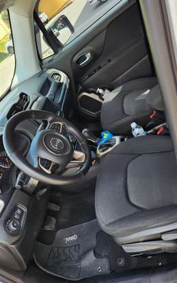 JEEP-RENEGADE-2017