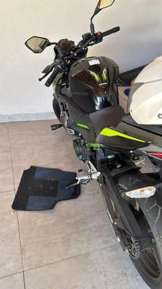 KAWASAKI-Z400-2023