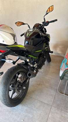 KAWASAKI-Z400-2023