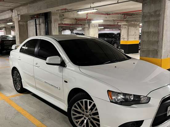 MITSUBISHI-LANCER-2.0 16V GASOLINA 4P AUTOMÁTICO MITSUBISHI-LANCER-2014