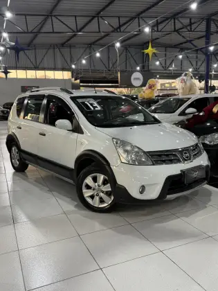 NISSAN LIVINA 1.8 SL X-GEAR 16V FLEX 4P AUTOMÁTICO