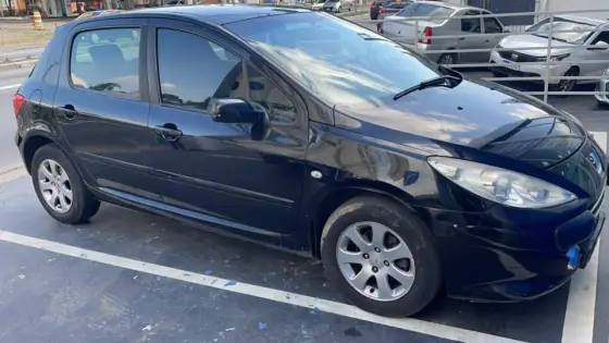 PEUGEOT 307 1.6 PRESENCE PACK 16V FLEX 4P MANUAL