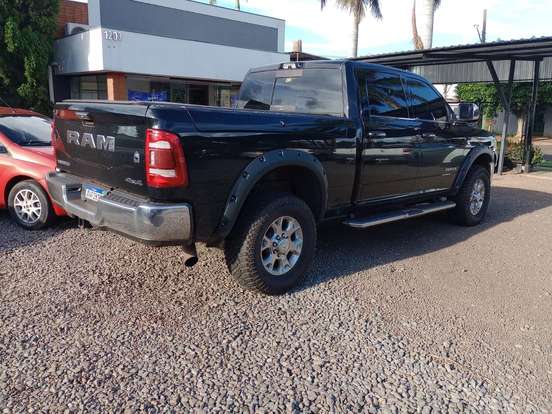 RAM-2500-6.7 I6 TURBO DIESEL LARAMIE QUARTO DE MILHA CD 4X4 AUTOMÁTICO RAM-2500-2022