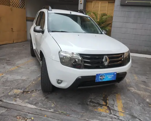 RENAULT DUSTER 2.0 DYNAMIQUE 4X2 16V FLEX 4P AUTOMÁTICO