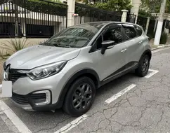 RENAULT CAPTUR 1.6 16V SCE FLEX LIFE X-TRONIC RENAULT CAPTUR 1.6 16V SCE FLEX LIFE X-TRONIC