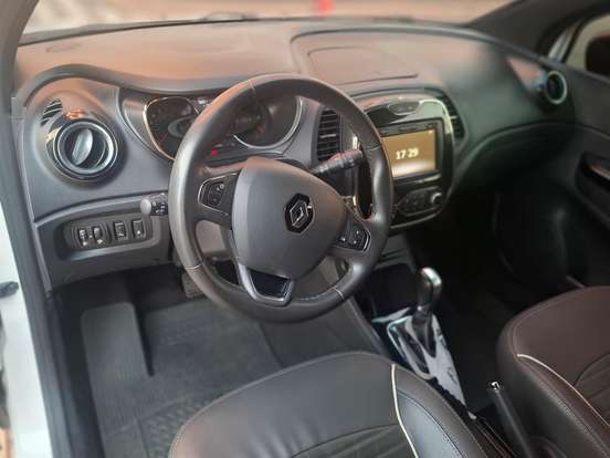 RENAULT-CAPTUR-2019