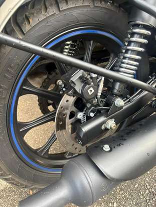 ROYAL ENFIELD-CLASSIC 350 DARK-2023