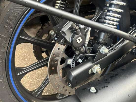 ROYAL ENFIELD-CLASSIC 350 DARK ROYAL ENFIELD-CLASSIC 350 DARK-2023