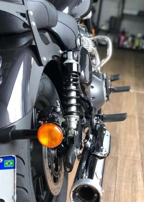 ROYAL ENFIELD-METEOR 650 ASTRAL-2025