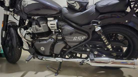 ROYAL ENFIELD-METEOR 650 ASTRAL-2025