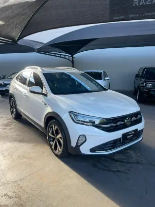 VOLKSWAGEN NIVUS 1.0 200 TSI TOTAL FLEX HIGHLINE AUTOMÁTICO