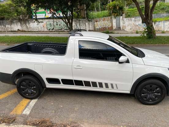 VOLKSWAGEN-SAVEIRO-2024
