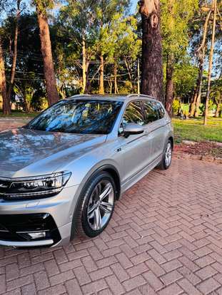 VOLKSWAGEN-TIGUAN-2.0 350 TSI GASOLINA ALLSPACE R-LINE 4MOTION DSG VOLKSWAGEN-TIGUAN-2019