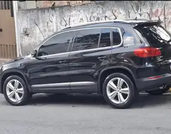 VOLKSWAGEN TIGUAN 2.0 TSI 16V TURBO GASOLINA 4P TIPTRONIC VOLKSWAGEN TIGUAN 2.0 TSI 16V TURBO GASOLINA 4P TIPTRONIC