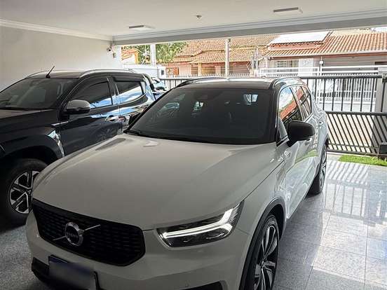 VOLVO-XC40-1.5 T5 RECHARGE R-DESIGN GEARTRONIC VOLVO-XC40-2021