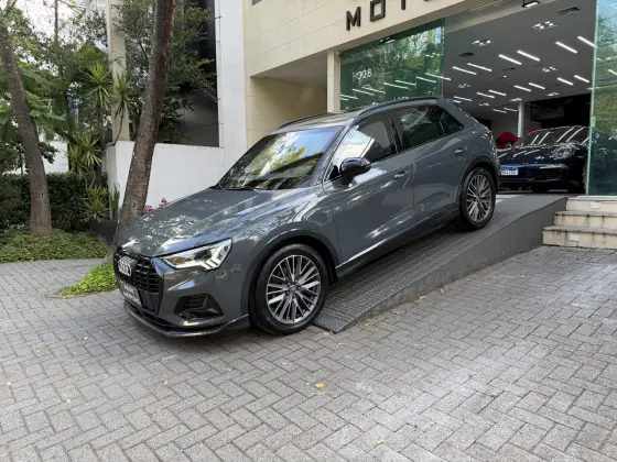 AUDI Q3 1.4 35 TFSI GASOLINA BLACK S LINE S TRONIC