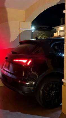 AUDI-Q5-2022