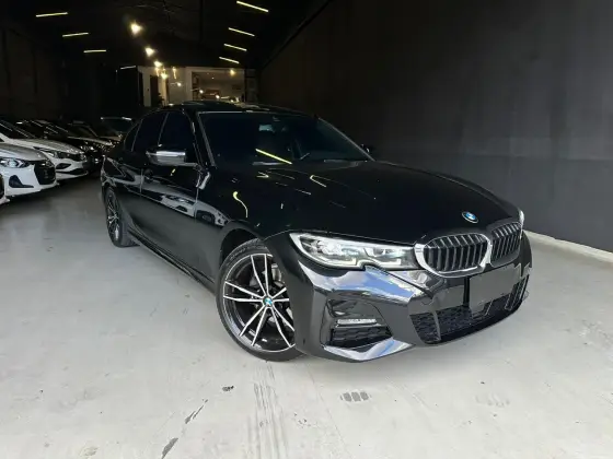 BMW 320i 2.0 16V TURBO GASOLINA M SPORT AUTOMÁTICO