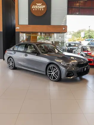 BMW 320i 2.0 16V TURBO GASOLINA SPORT AUTOMÁTICO