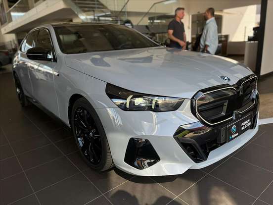 BMW-i5-ELÉTRICO XDRIVE60 M SPORT BMW-i5-2024