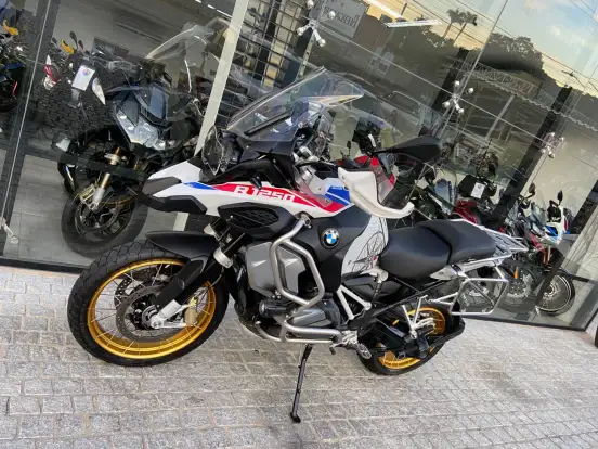 BMW-R 1250 GS ADVENTURE PREMIUM RALLYE BMW-R 1250 GS ADVENTURE PREMIUM RALLYE-2022