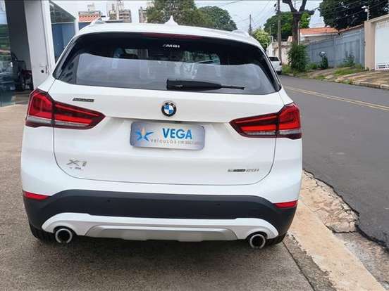 BMW-X1-2.0 16V TURBO ACTIVEFLEX SDRIVE20I X-LINE PLUS 4P AUTOMÁTICO BMW-X1-2022