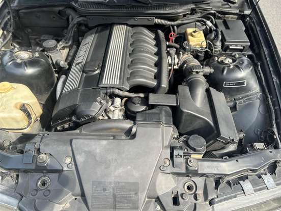 BMW-323i-2.5 COMFORT SEDAN 24V GASOLINA 4P AUTOMÁTICO BMW-323i-1997