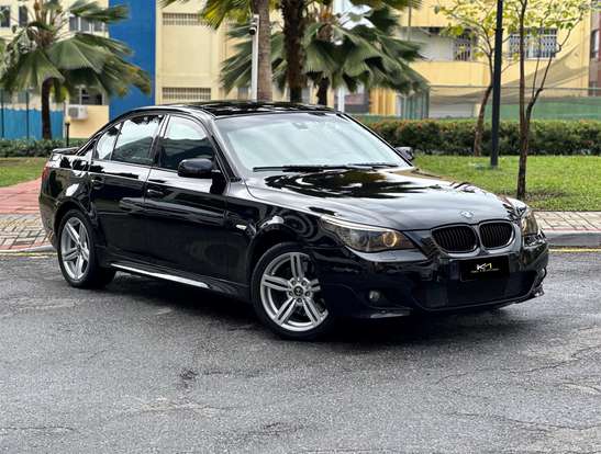 BMW-550i-4.8 SPORT SEDAN V8 32V GASOLINA 4P AUTOMÁTICO BMW-550i-2008