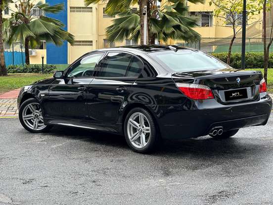 BMW-550i-4.8 SPORT SEDAN V8 32V GASOLINA 4P AUTOMÁTICO BMW-550i-2008